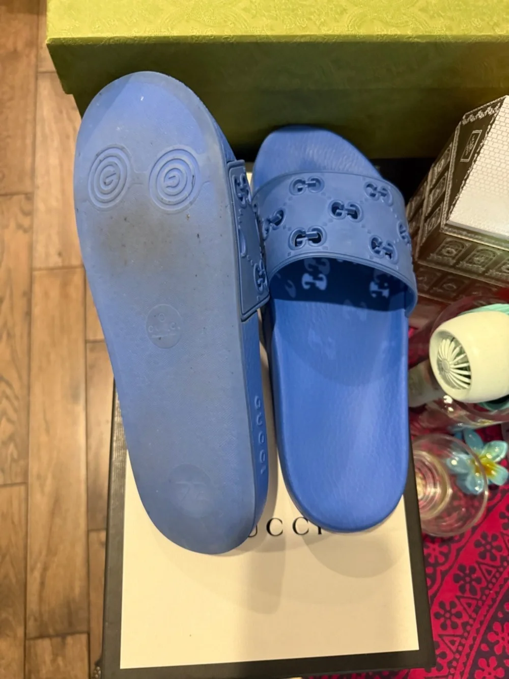 Gucci Bright Blue GG Embossed Rubber Slides - Picture 4 of 5